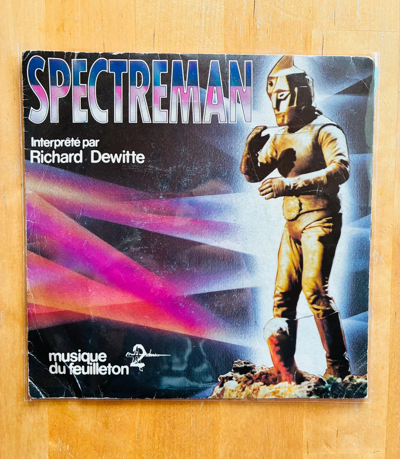Disque vinyle 45T Générique Spectreman.